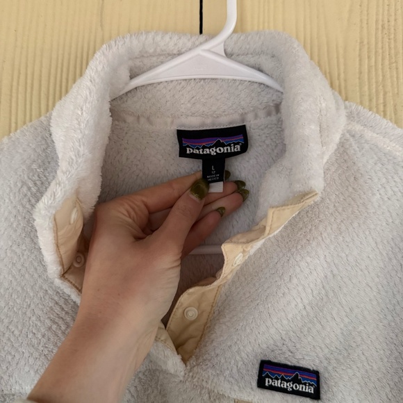 Patagonia Girls Re-Tool Snap T-Fleece Pullover - Picture 3 of 4